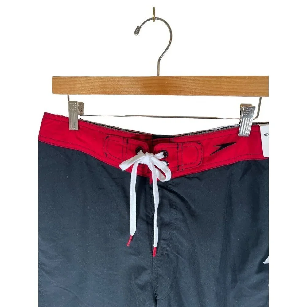 NWT Speedo Size M Black Red‎ Black Swim Shorts / Trunks Color Blocked Speedry
